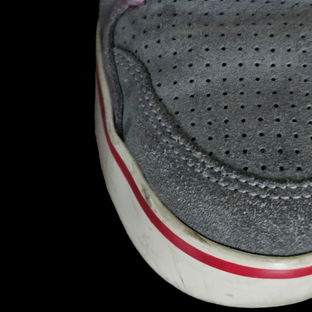 Nike Shoes - Picture 4 of 5